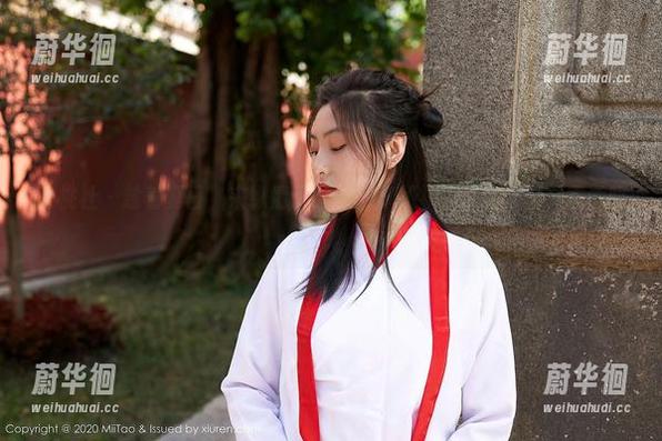 蜜桃社-Cris_卓娅祺 蜜桃社 - 趁着夏日,来纵情于Cris_卓娅祺的最新原图,靠谱吗?