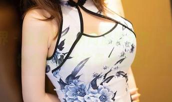 语画界 - 徐莉芝短裤高清版分享,看完你也会想试试这奇葩搭配!