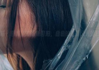 轰趴猫 – 图库里的最新自拍，曲曲的表情又开始狂飙了