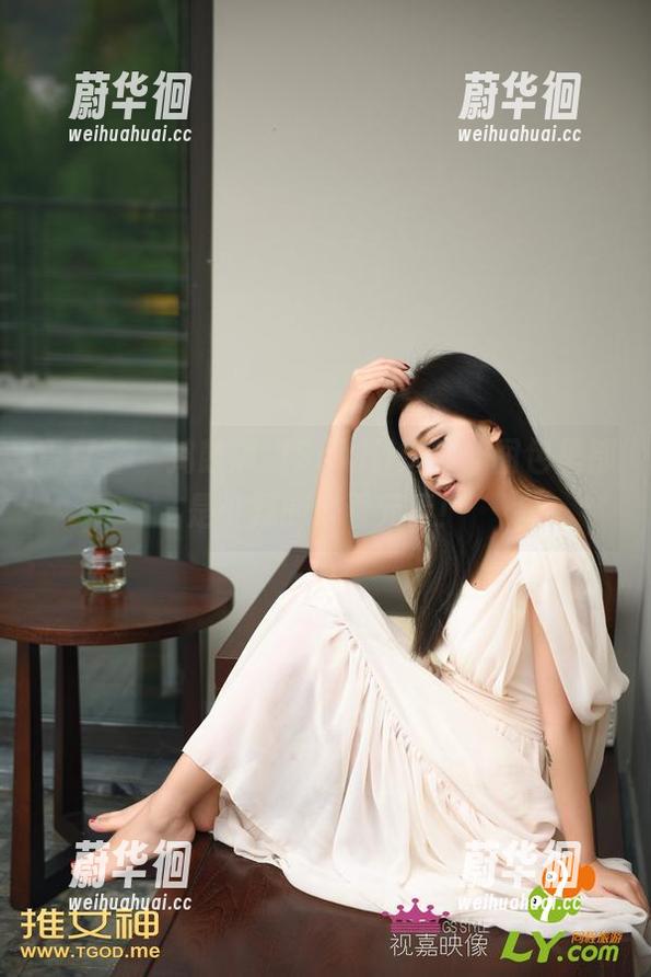 青豆客 - 捣鼓思淇Sukiii婚纱，图包里都是可疑的好看元素！