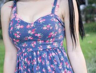 青豆客 - 莫雅淇的体操服写真:这身材我家的衣柜也没见过!